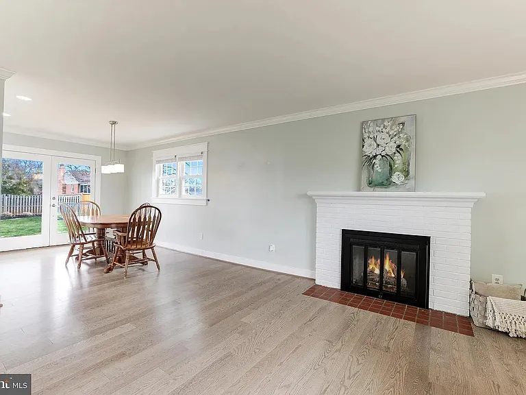 15010 Ulderic Dr — Photo 16
