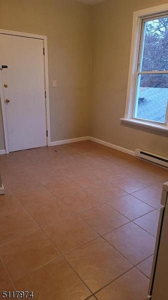 2nd image of 53 Dodd St