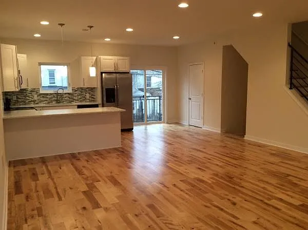 3716 Sharp St — Photo 2