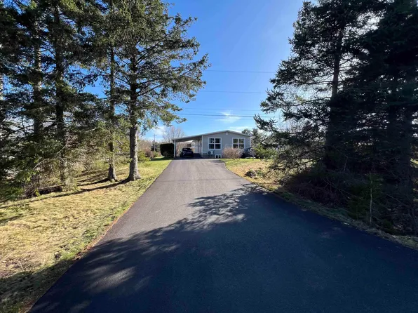 34 Bayside Dr, Colchester, NS B6L 1B3