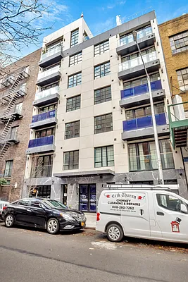 Rented by Compass | media 37