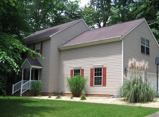 6304 Adams Hunt Dr, Williamsburg, VA 23188