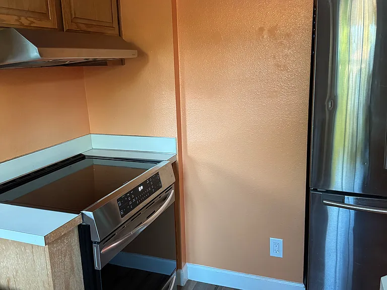 837 G St — Photo 11