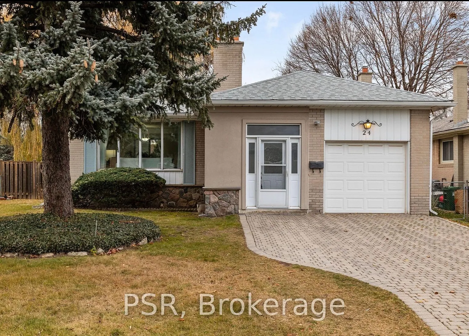 3 bed, $1,900 — Photo 1