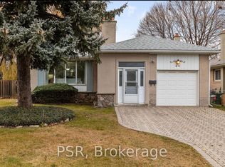 24 Skelmore Cres, Toronto, ON M3A 2G8