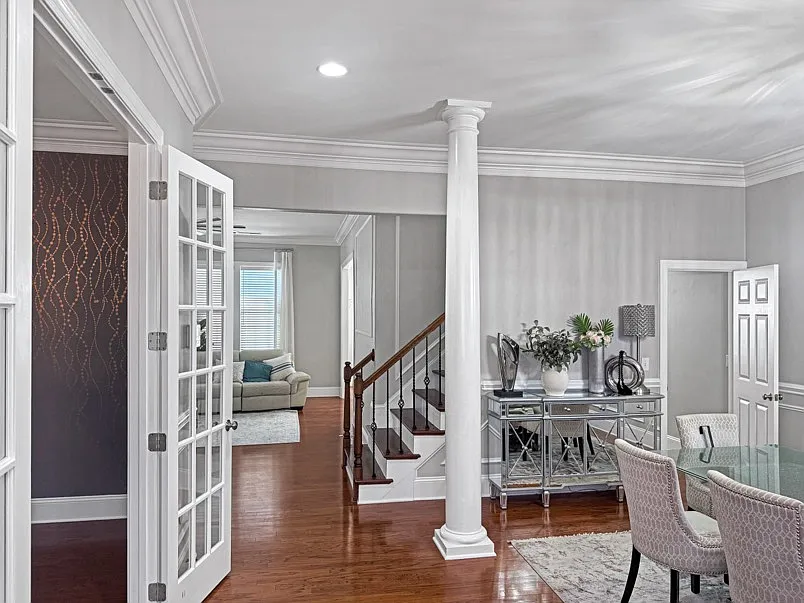 4 bed, 3.5 bath, 3323 sqft, $3,500 — Photo 3
