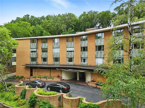 5048 5th Ave APT 101, Pittsburgh, PA 15232