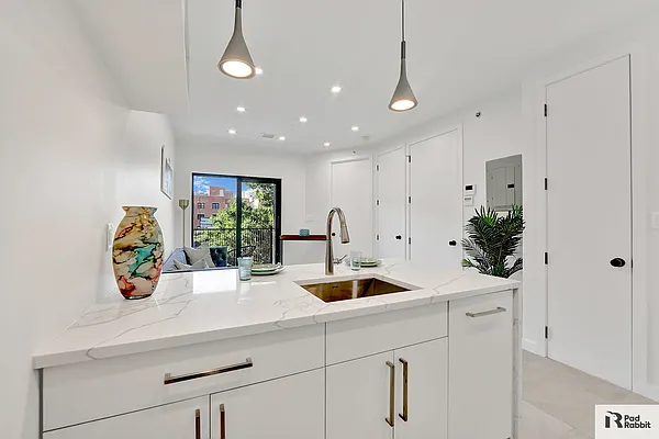 Rented by PadRabbit LLC | media 17