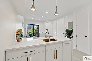 Rented by PadRabbit LLC