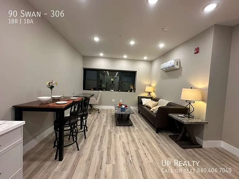 90 N Swan St #306 — Photo 43