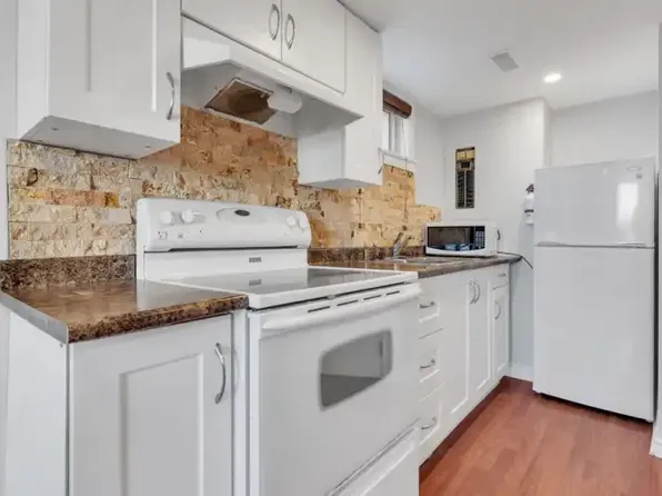 25 Barker Dr #2, Kingston, ON K7K 6L3