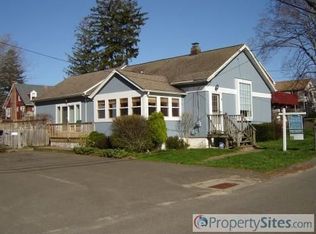 4 Cocheco Ave, Branford, CT 06405