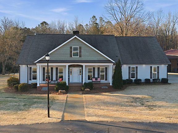 2nd image of 2101 Twin Acres Rd