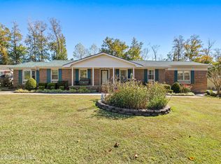 15 Dressler Dr, Jacksonville, NC 28540