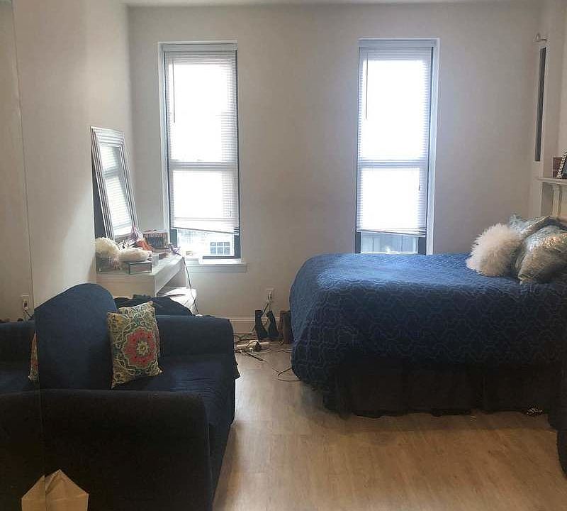 1st image of 344 E 76th St #16