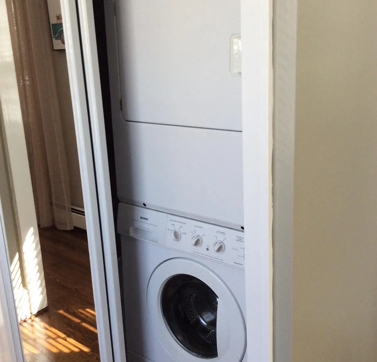 1 bed, 1000 sqft, $1,800 — Photo 3