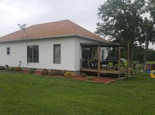 5913 Park Rd, Pinckneyville, IL 62274