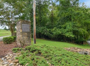 2405 Citadel Ln, Knoxville, TN 37922