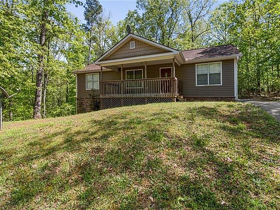 2nd image of 7607 Beachwood Dr