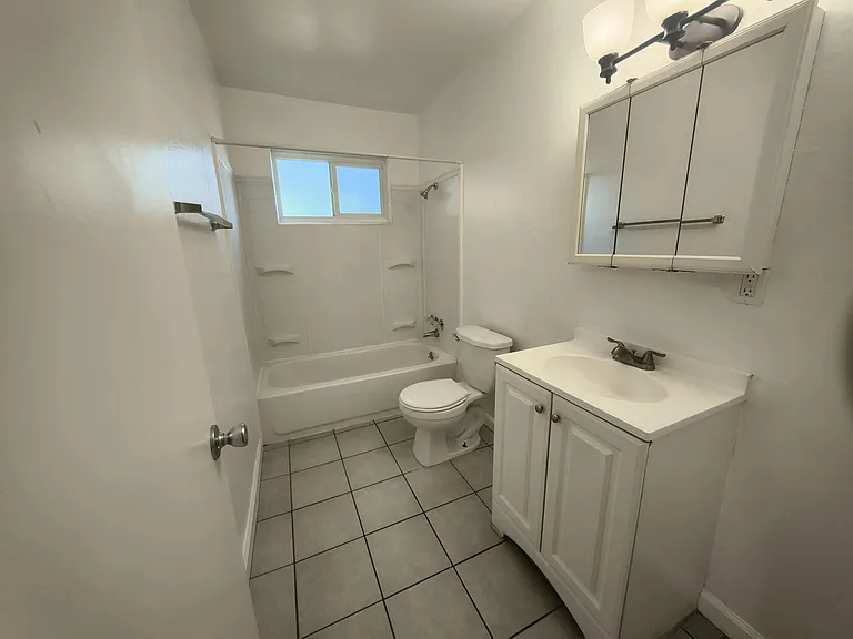 Eastern Villa — Photo 15