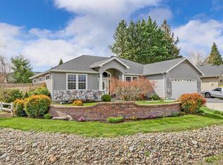1901 Woodside Dr, Medford, OR 97501