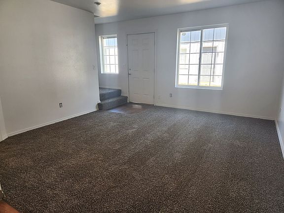 4th image of 1105 Browne Ave #3