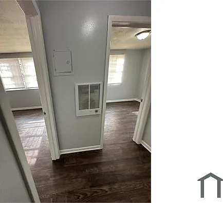 2 bed, 750 sqft, $900 — Photo 3