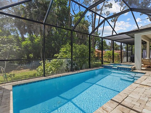 3rd image of 4722 NEPTUNE ROAD