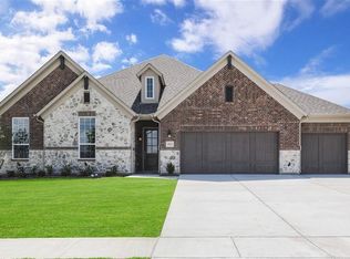 1925 Running Deer Ln, Gunter, TX 75058