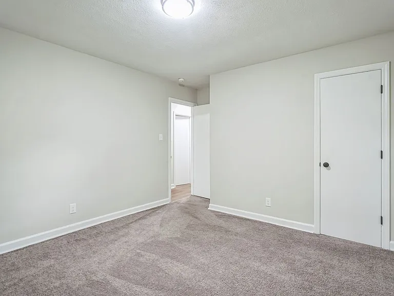 628 McLamb Dr — Photo 15