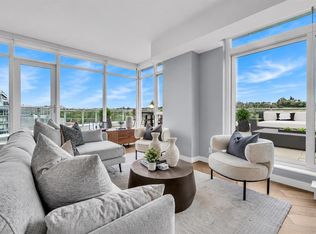 138 N Waterfront Ct SW #602, Calgary, AB T2P 1L1