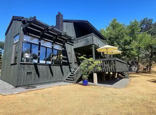 2387 Rattlesnake Rd, Newcastle, CA 95658