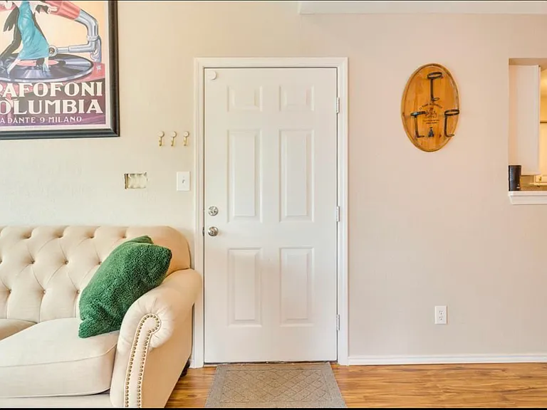 3121 Sondra Dr #206 — Photo 10