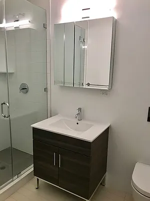 Rented by Stonehenge NYC LLC | media 26