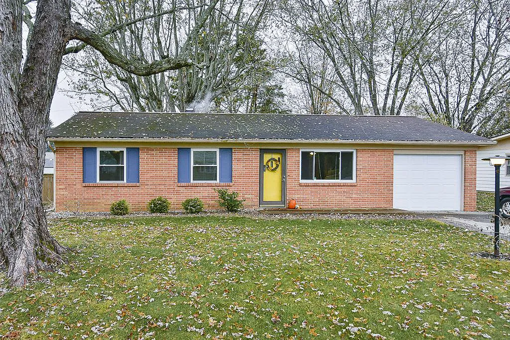 714 S Hickory Dr photo 1