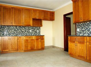 169 Whitehead Ave FL 1R, South River, NJ 08882