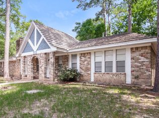 111 Belvedere Dr, Conroe, TX 77301