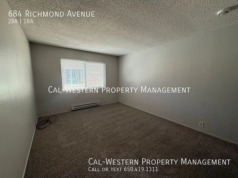 684 Richmond Ave — Photo 11
