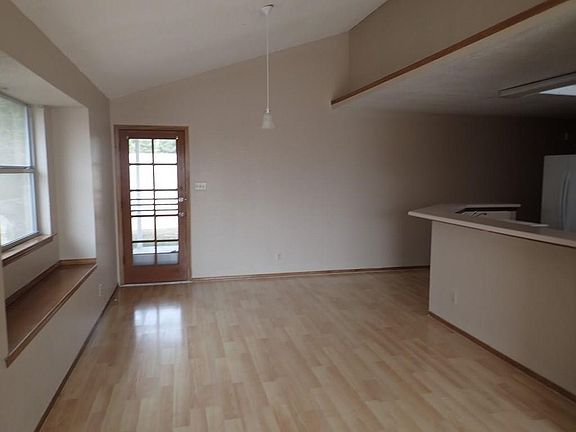 5th image of 11013 Loma Grande Dr