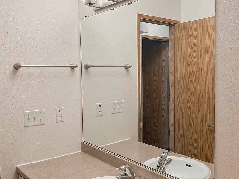 Stone Creek Apartments Beaverton — Photo 43