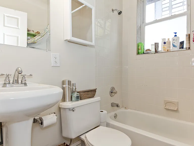 1312 W St NW — Photo 8
