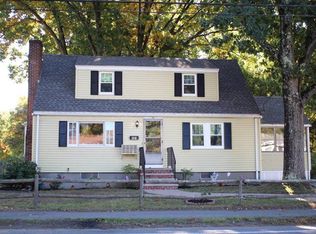 121 New Salem St, Wakefield, MA 01880