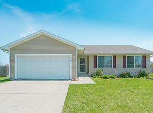603 Sycamore Dr NW, Bondurant, IA 50035