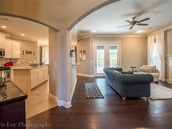 4th image of 4159 E Black Canyon St