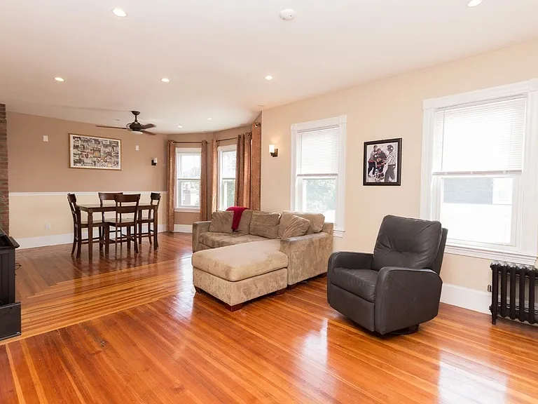 24 Pierce Ave #3BR2BRSTU — Photo 6