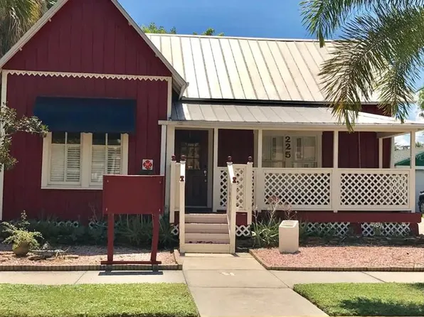 225 Sullivan St, Punta Gorda, FL 33950
