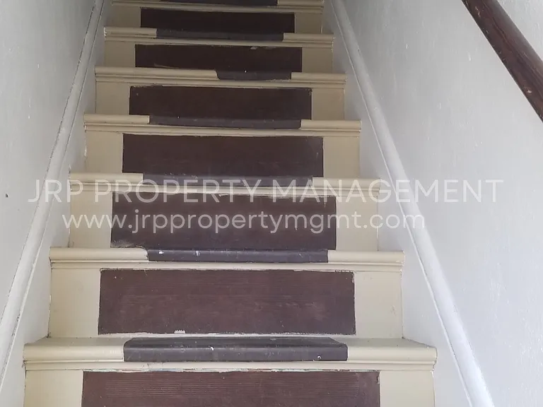 412 N West Ave #2 — Photo 3