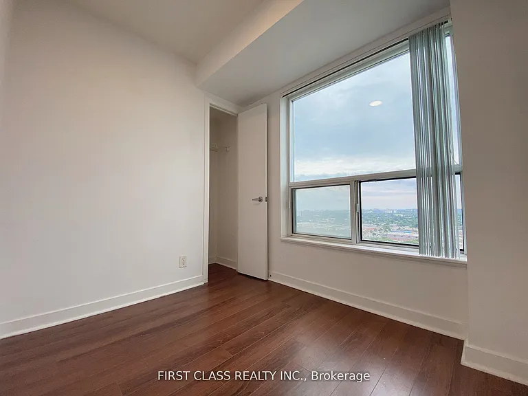 36 Lee Centre Dr #3006 — Photo 12