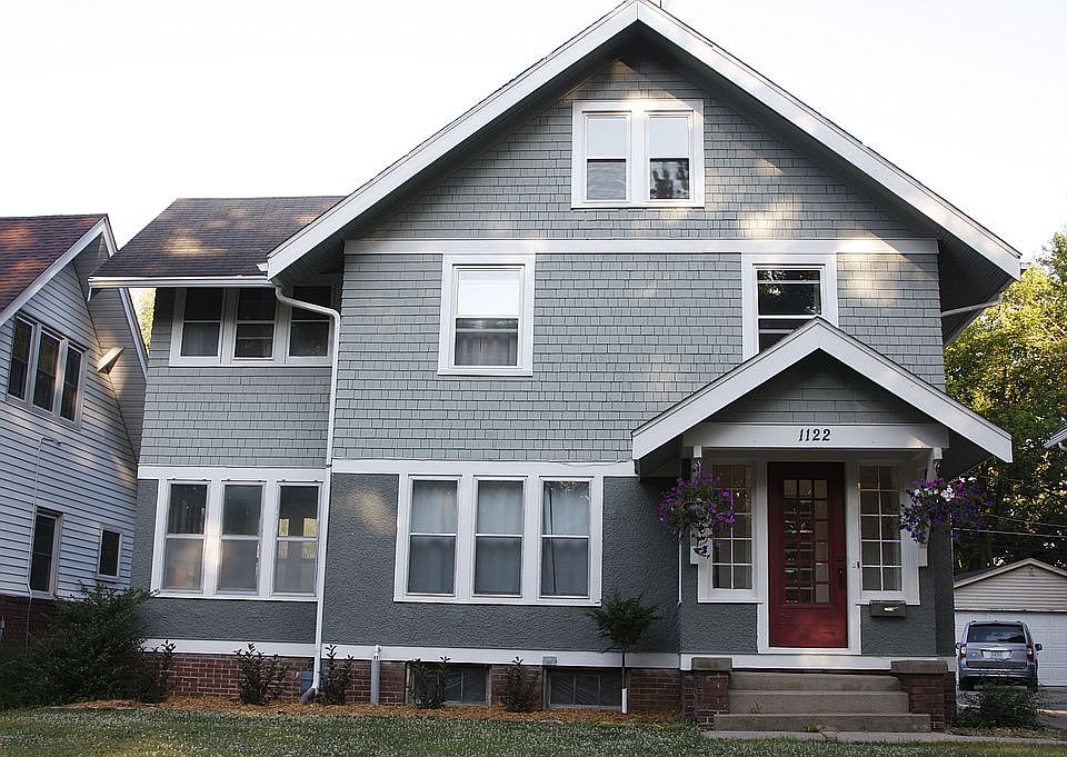 1st image of 1122 45th St