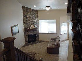 Great room w/ fireplace